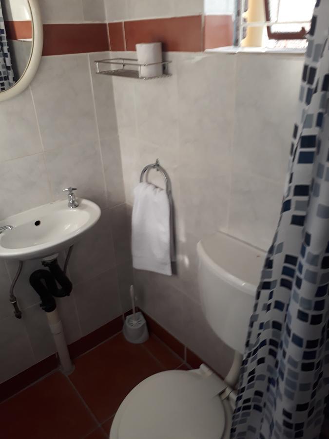 29 Polvy Street Hotel Mbombela Buitenkant foto